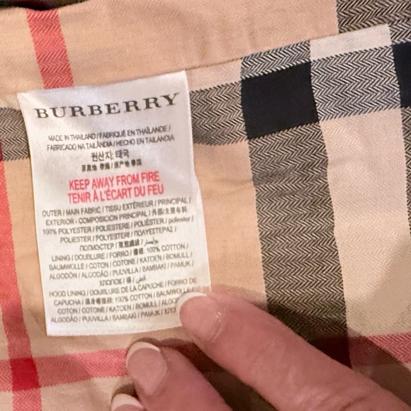 Burberry Kids Blue Raincoat with Hood - Picture 7 of 8